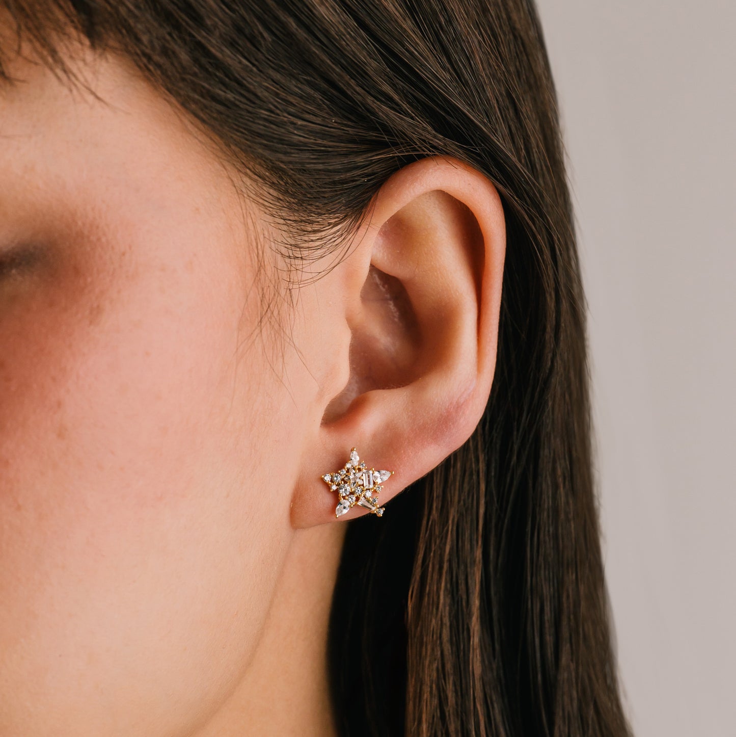 Mini Debut Star Stud Earrings - Gold