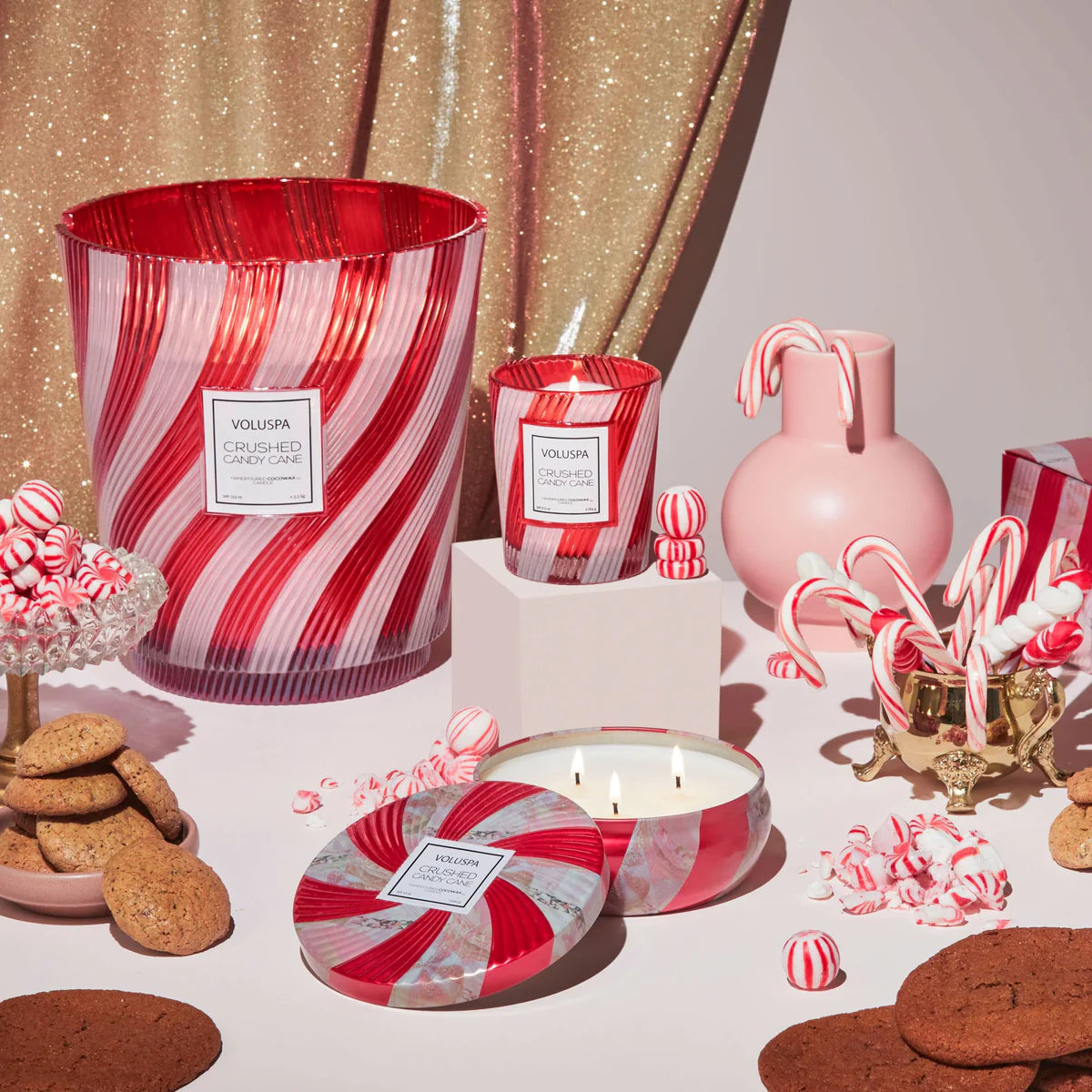 Crushed Candy Cane
Limited Edition Hearth 5 Wick Glass Candle