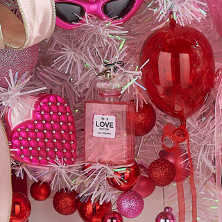 Ornament Love Potion No. 9