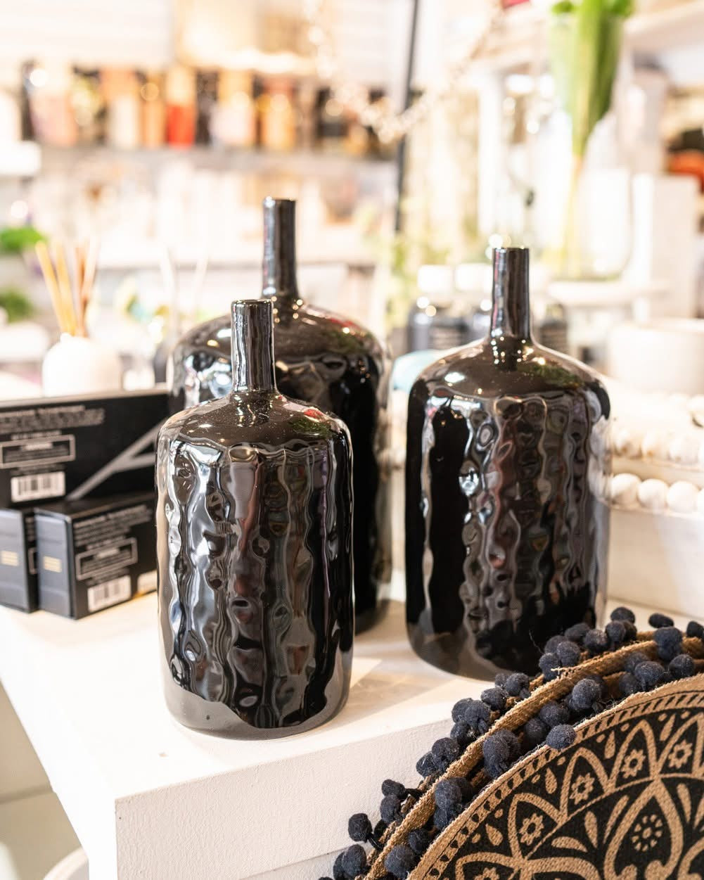Black Bottle Stoneware Shiny Vases