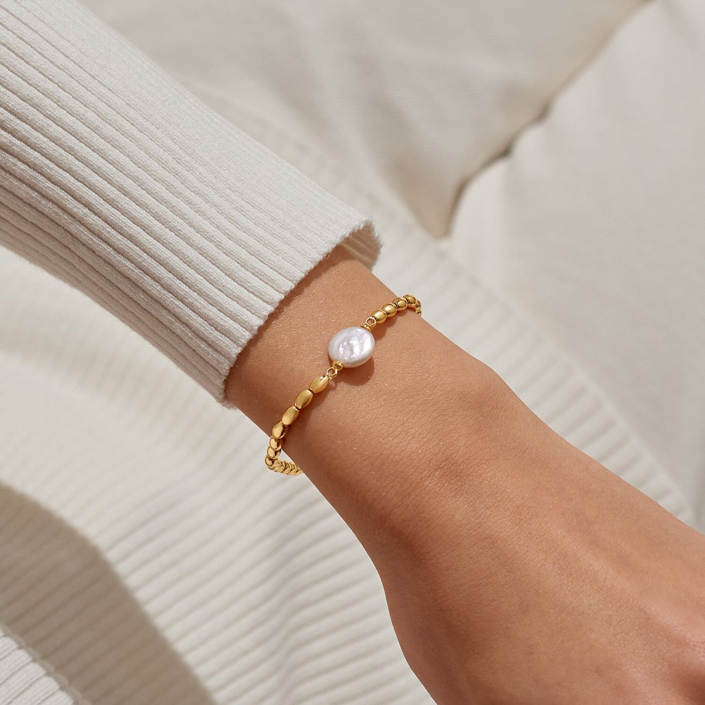 Serenity Stones Freshwater Cultured Pearl Bracelet In Gold-Tone Plating
