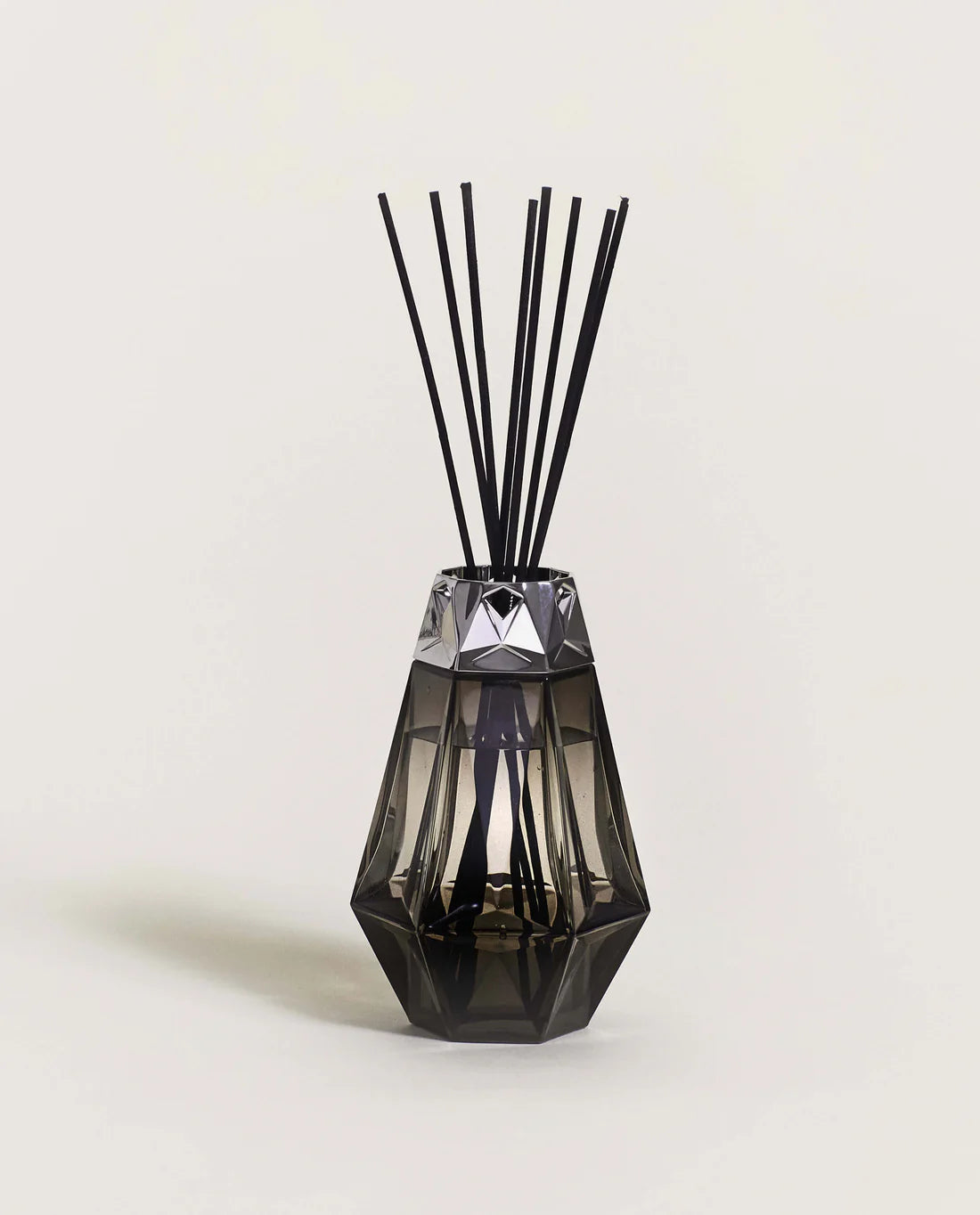 Prisme Black Reed Diffuser Gift Set with Wilderness