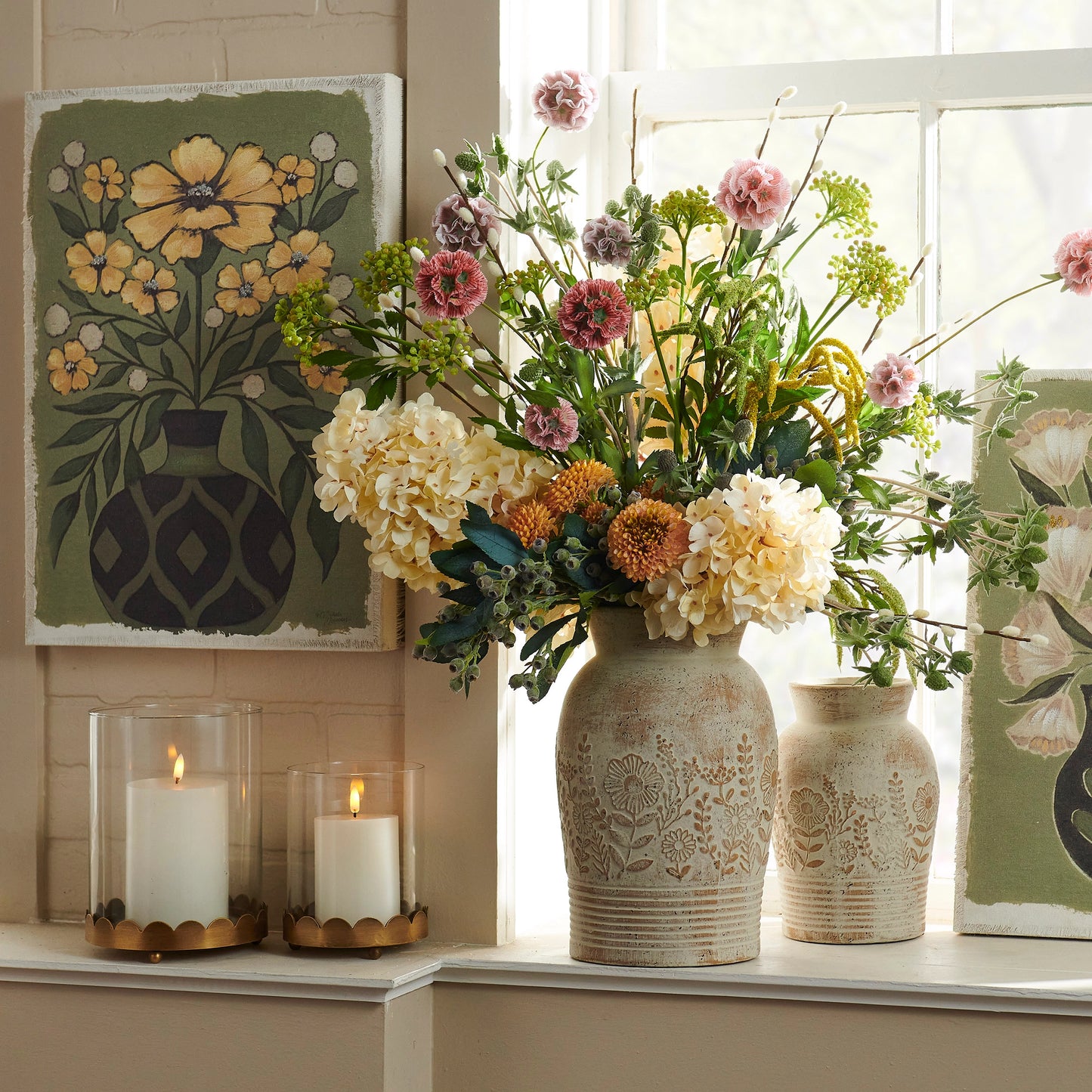 Gold Scalloped Trim Containers