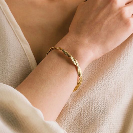 Josie Twist Herringbone Bracelet