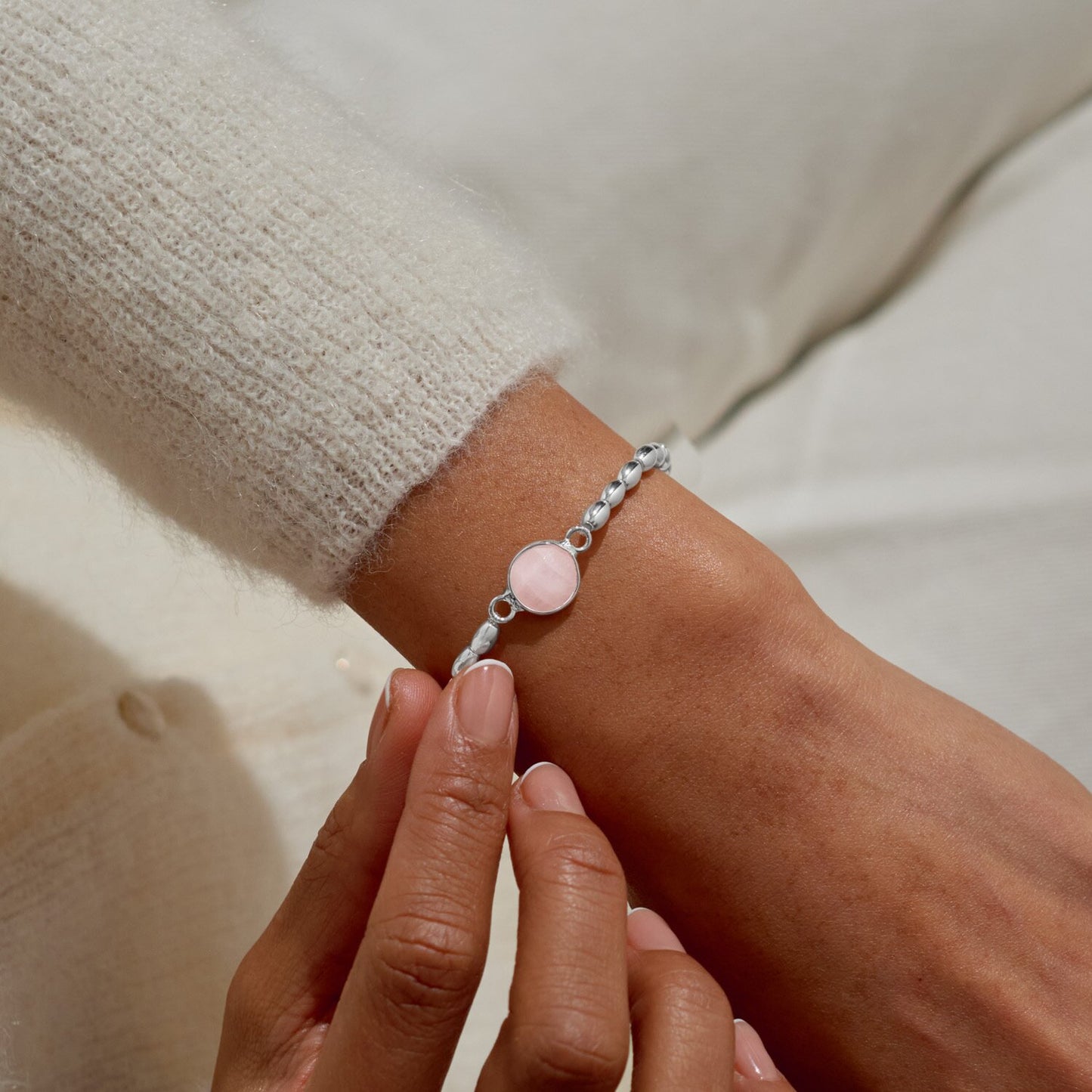 Serenity Stones Pink Quartz Bracelet In Silver Plating