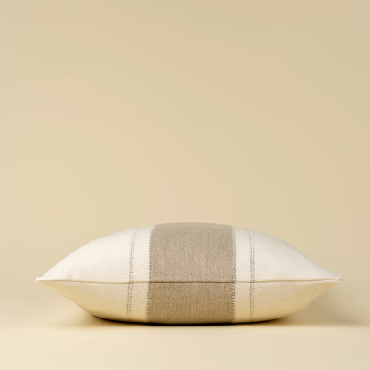 20x20 Edward Linen Pillow