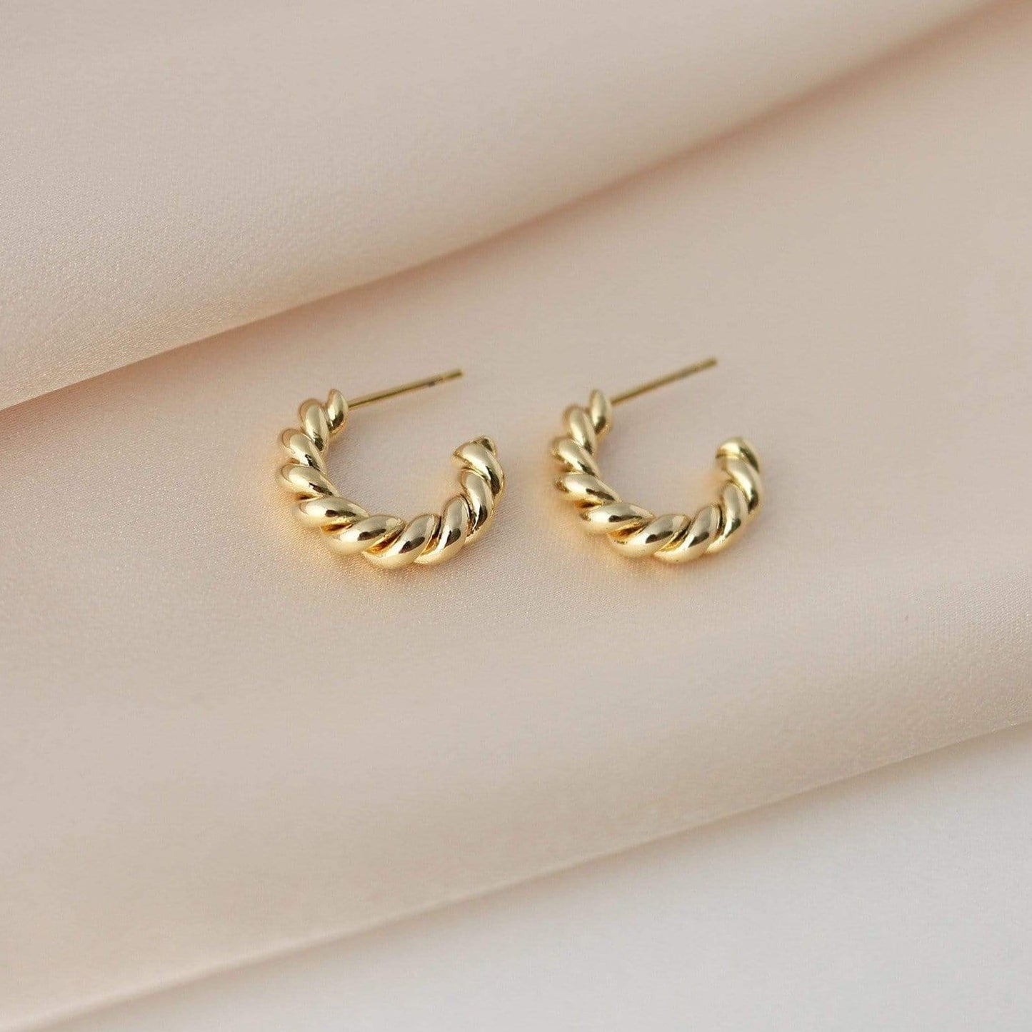 Dawson Hoop Earrings Gold