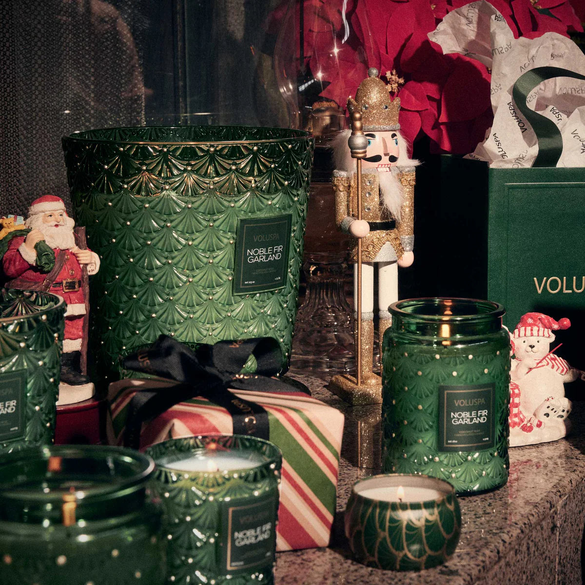 Noble Fir Garland
5 Wick Hearth Candle