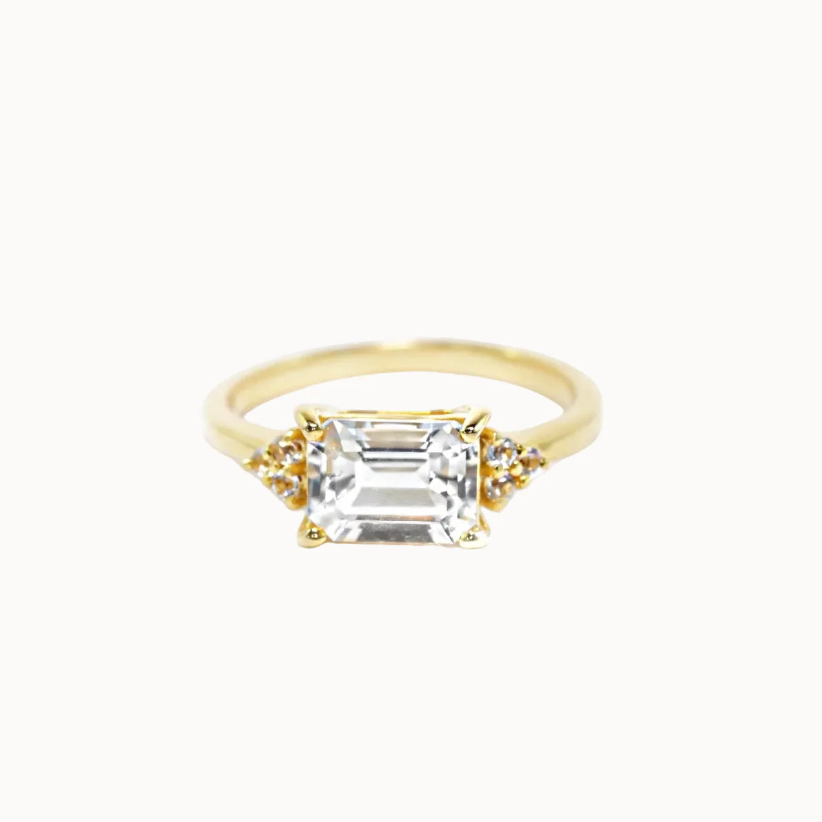 Lillya Petite Ring - White Topaz