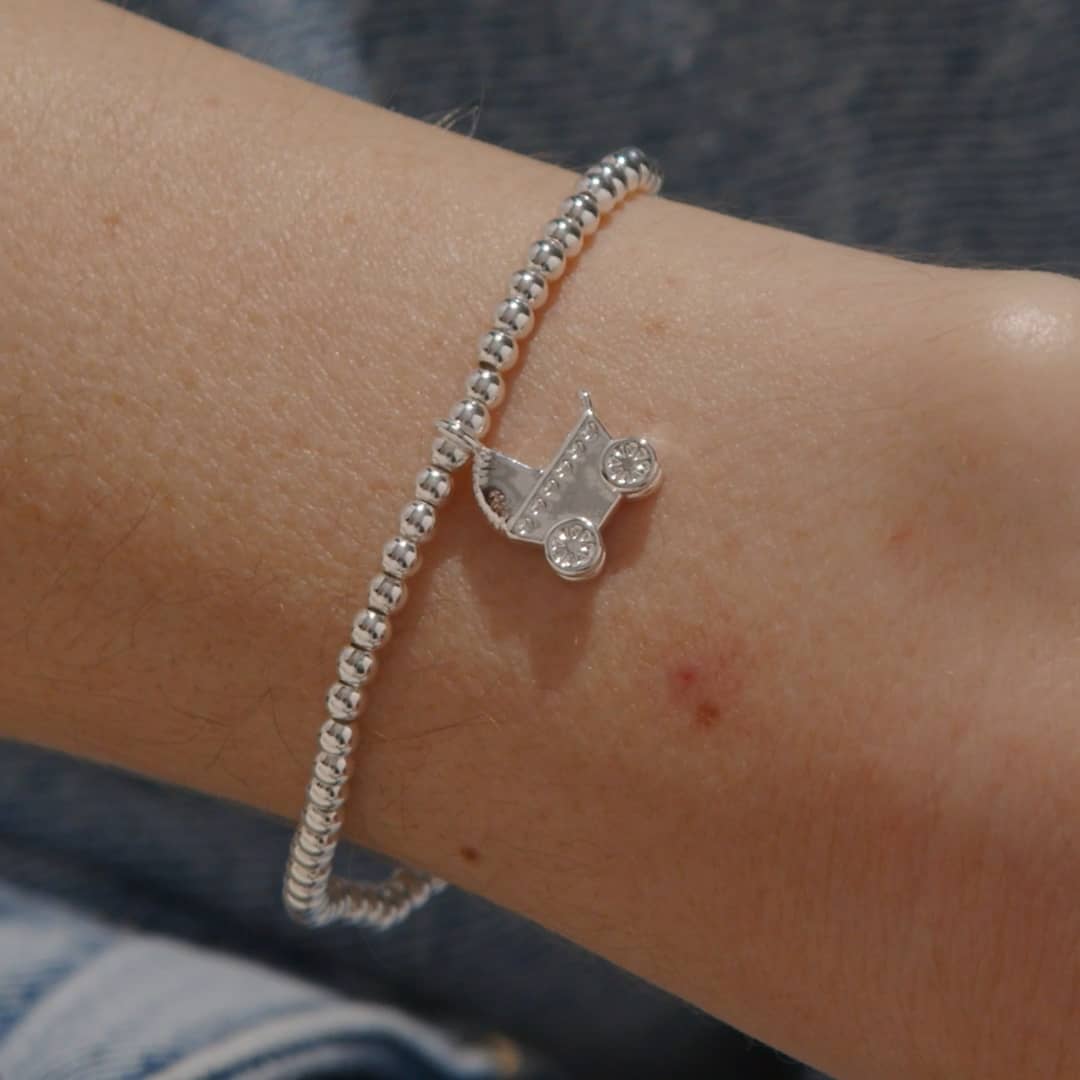 A Little 'Beautiful New Baby' Bracelet