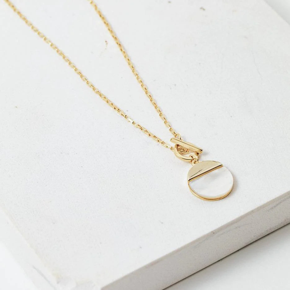 Oasis Toggle Necklace - White