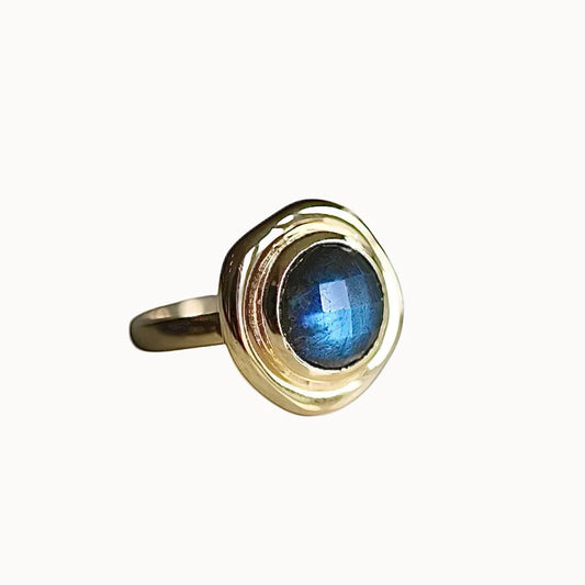 Petra Ring - Labradorite