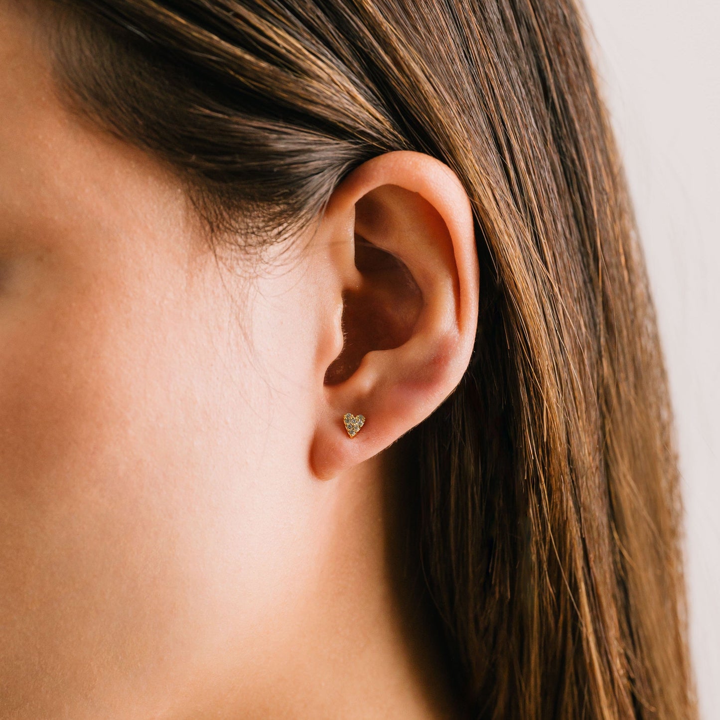 Flutter Stud Earrings - Gold