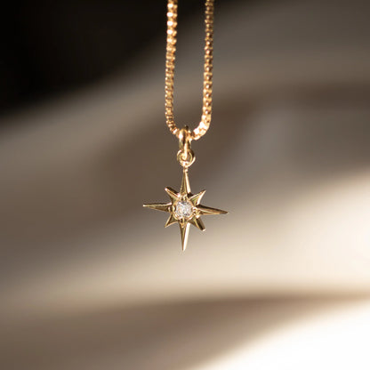 North Star Necklace - Gold