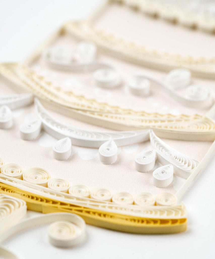 Quilling Card Elegant Wedding Cake
